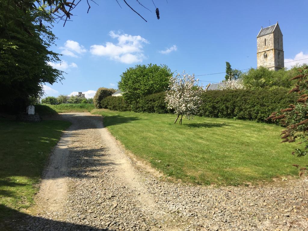 Le Domaine De Belleville Dragey Exteriör bild