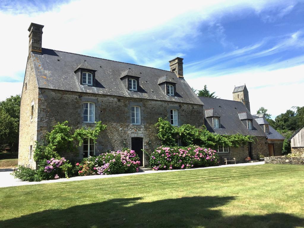 Le Domaine De Belleville Dragey Exteriör bild
